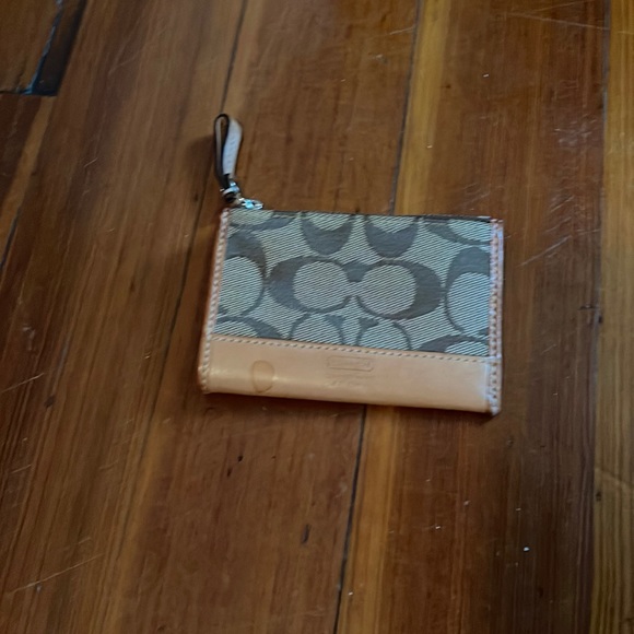 Vintage Coach Coin Purse - Picture 1 of 6